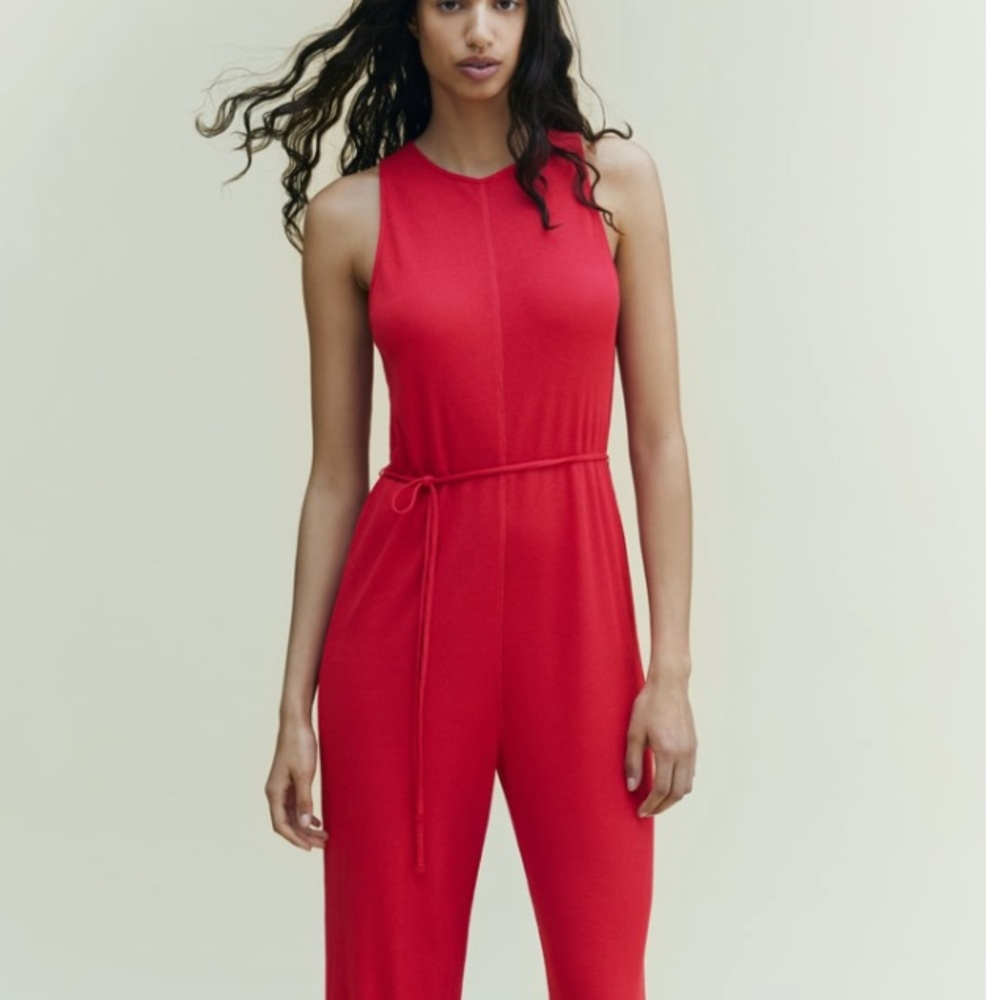 Zara fushia sleeveless, belted flowy jumpsuit